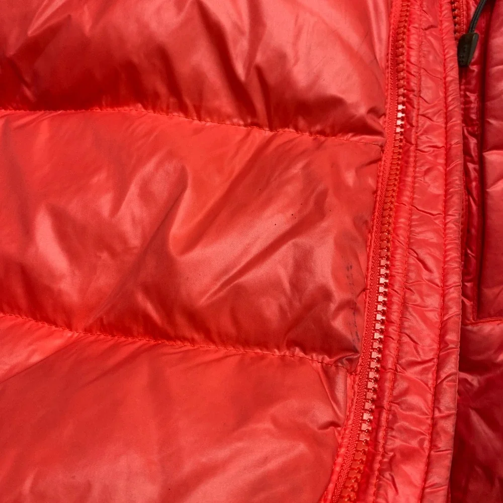 Nike ACG Puffer Vest Mens Large Red Black Goose Down Insulated 800 Fill Zip Up